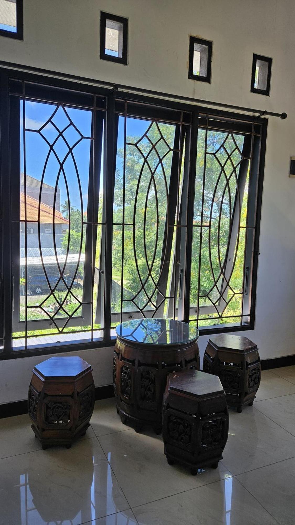 Fora Capsule Hostel Tuban กูตา ภายนอก รูปภาพ